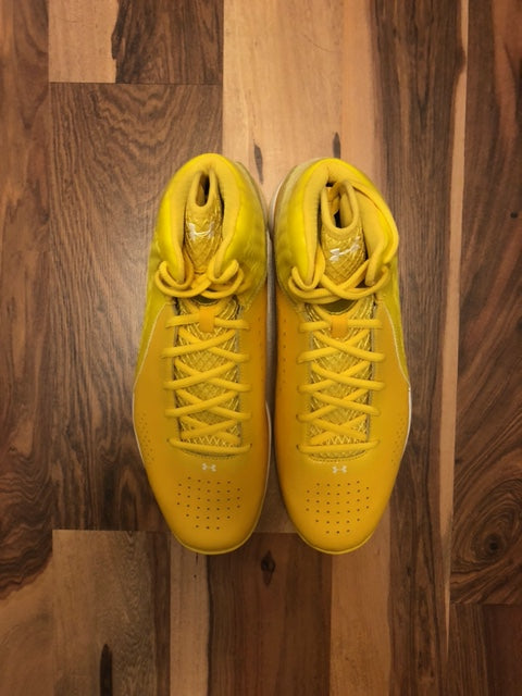 Under Armour Micro G - Yellow - Size 11.5