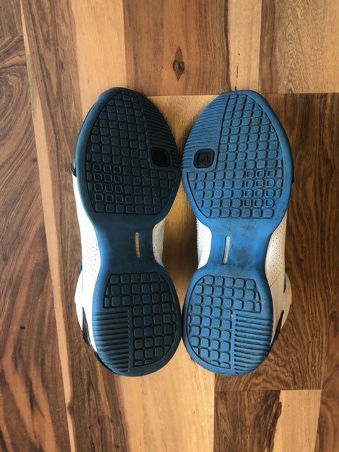 Adidas Commanders - White/Blue/Black - Size 7