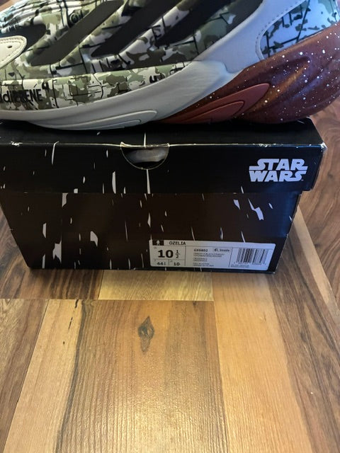Adidas Ozelia Star Wars White, Black, Green, Brown - Size 10.5