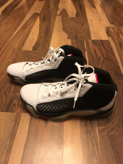 Nike Jordan 38 White/Black/Red - Size 12