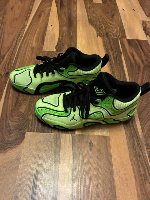 Nike Tatum 3 Green, Black - Size 11