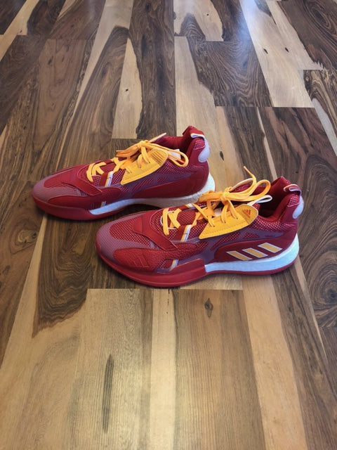 Adidas Boost Atlanta Hawks Red/Yellow/White - Size 12