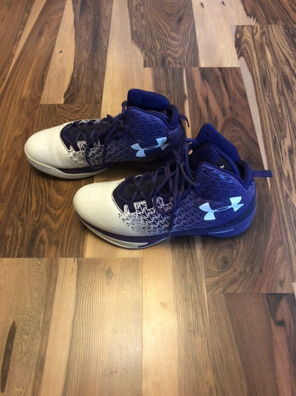 Under Armour Charge White/Purple - Size 12