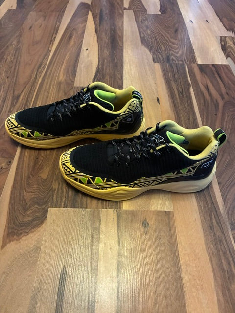 Q4 Yellow Black - Size 11.5