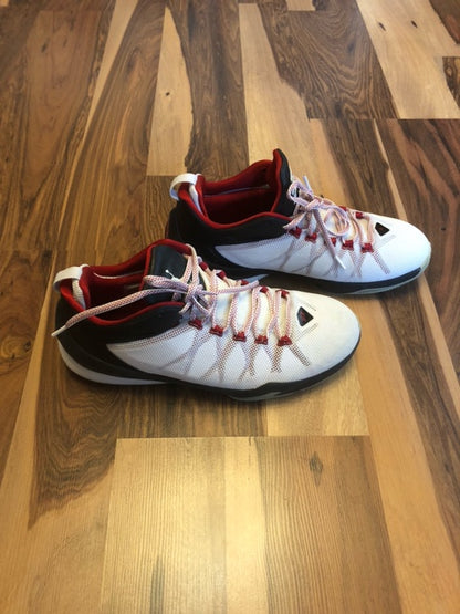 Nike Chris Paul White/Red/Black - Size 10