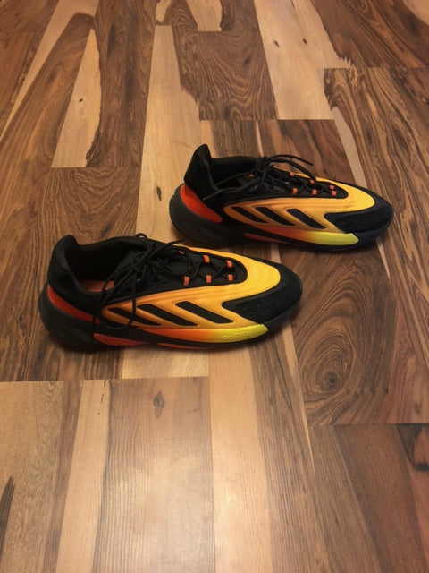 Adidas Ozelia Orange/Black - Size 10.5