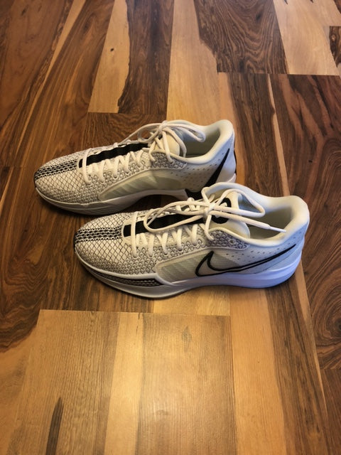 Nike Sabrina 1 White - Size 11.5