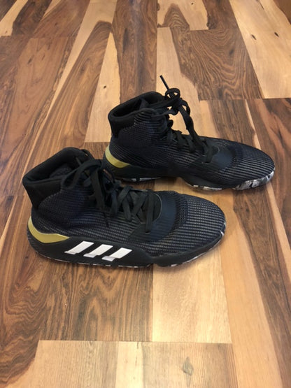 Adidas Pro Bounce - Black/Gold - Size 8.5