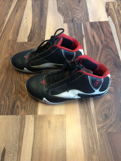 Converse Dwayne Wade - Black/White/Red - Size 11