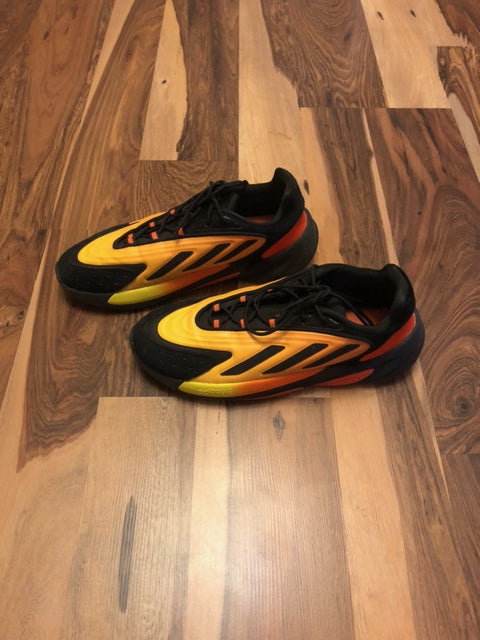 Adidas Ozelia Orange/Black - Size 10.5