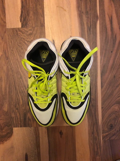 Nike GT Hustle Neon Black - Size 11.5