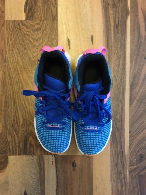 Nike Lebron Witness Blue/Pink/White - Size 7