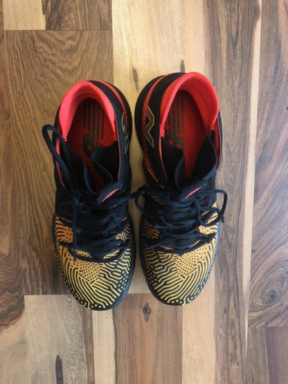 New Balance Omni Red/Yellow/Black - Size 11