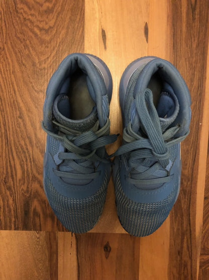 Adidas Pro Bounce - Blue - Size 5.5