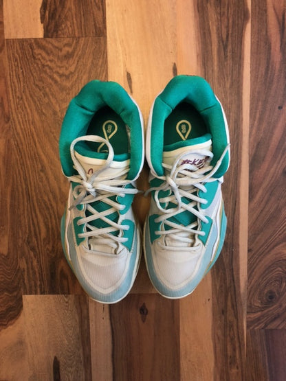 Nike Kyrie Infinity Green/White - Size 10