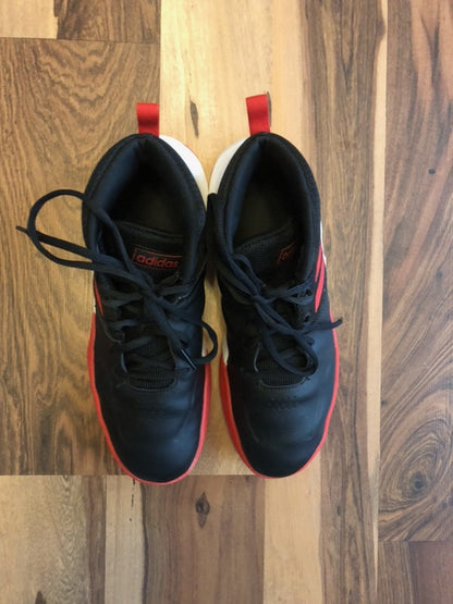Adidas Own the Game Black/White/Red - Size 7