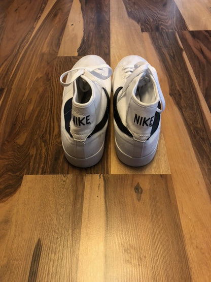 Nike Blazer Canvas White/Black - Size 11