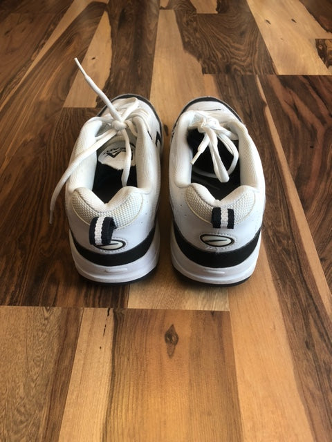 LA Gear White/Black - Size 11