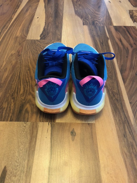 Nike Lebron Witness Blue/Pink/White - Size 7