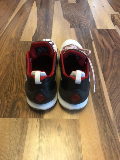 Nike Chris Paul White/Red/Black - Size 10