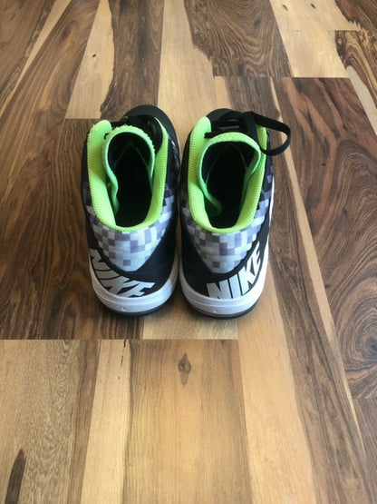 Nike Max Stutter Step 2 Black/Green - Size 12
