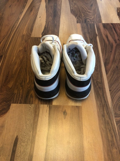 Reebok White/Black - Size 11.5