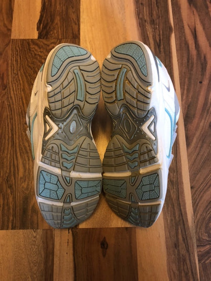 Vionic White/Blue Women's - Size 9