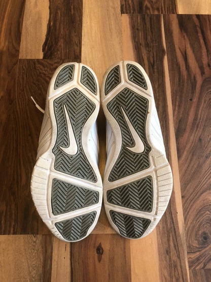 Nike Baseline White/Tan - Size 10.5