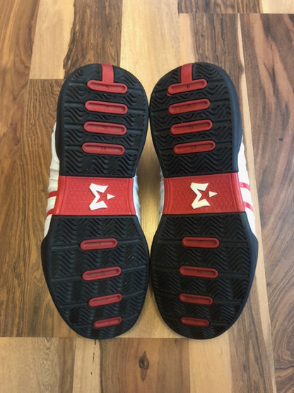 Starbury 2 White/Black/Red - Size 10.5
