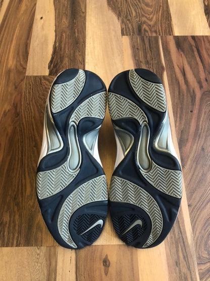 Nike White/Blue - Size 11