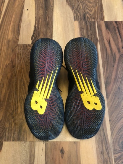 New Balance Omni Red/Yellow/Black - Size 11