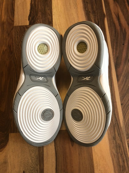 Reebok White/Gray - Size 11