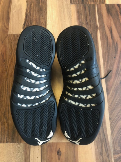 Jordan 12 Black/Gold - Size 12